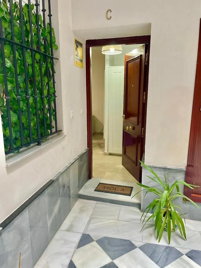 Apartment Gatu Villa Gadir, Preferente Mayores De 25 Anos Y Familias Cadiz